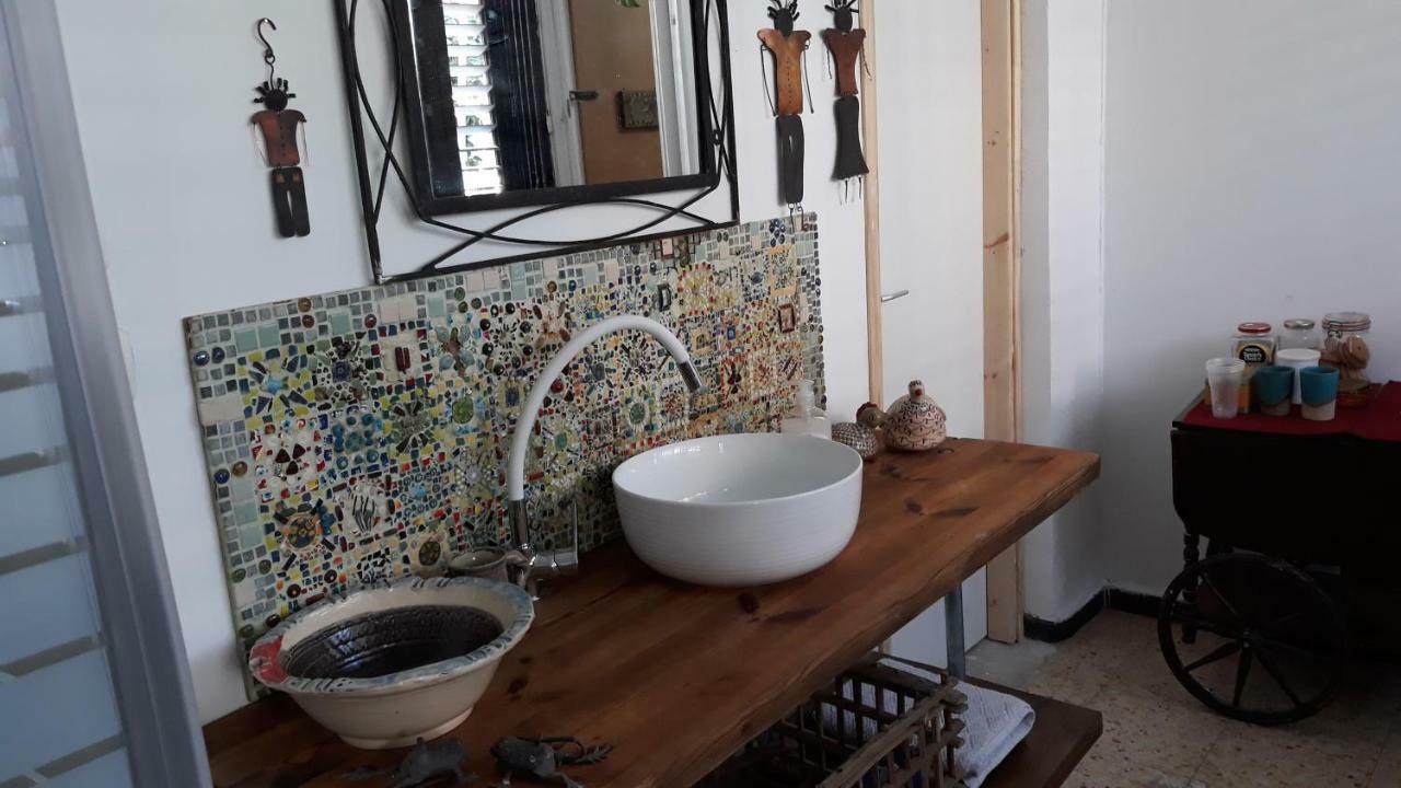 Michal 'Place Tel Aviv Luaran gambar